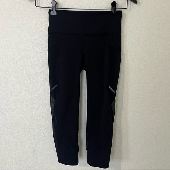 Lululemon Home Stretch Cropped Leggings - Picture 2 of 6